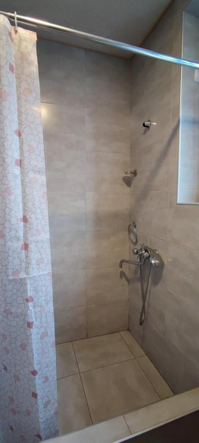 קזבגי Guest House Lela Rezo מראה חיצוני תמונה