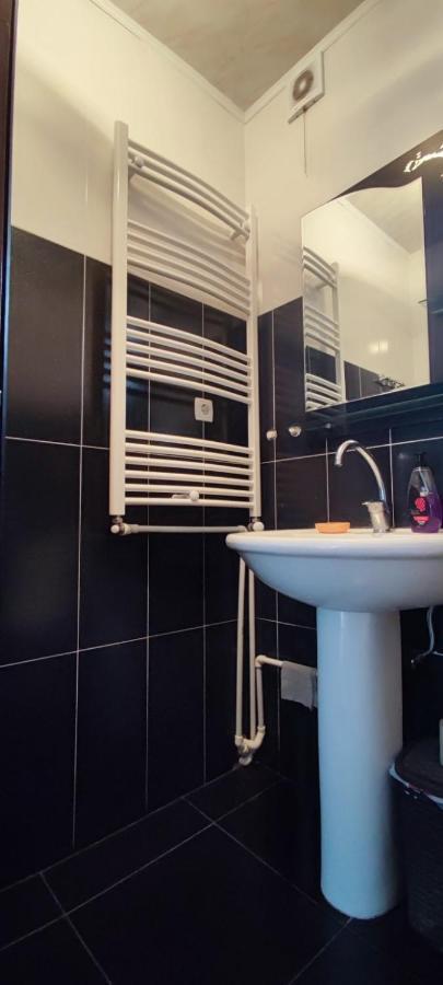קזבגי Guest House Lela Rezo מראה חיצוני תמונה