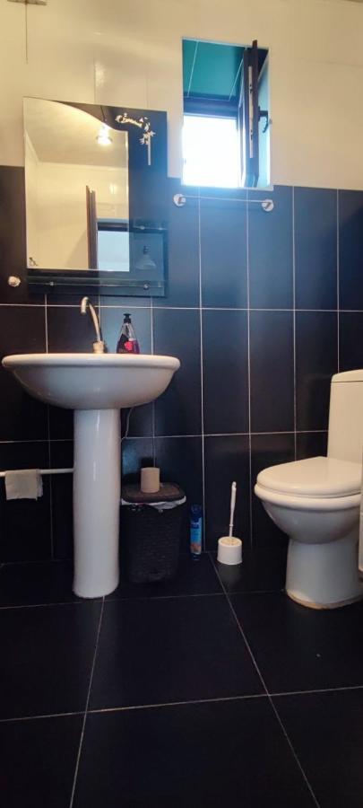 קזבגי Guest House Lela Rezo מראה חיצוני תמונה