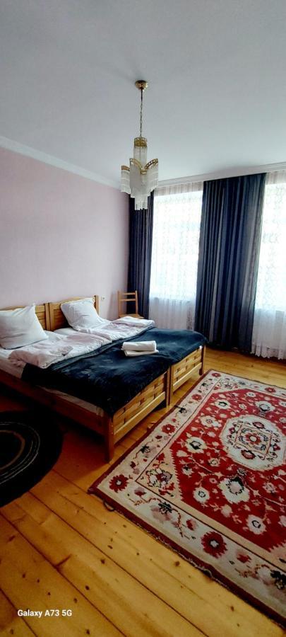קזבגי Guest House Lela Rezo מראה חיצוני תמונה