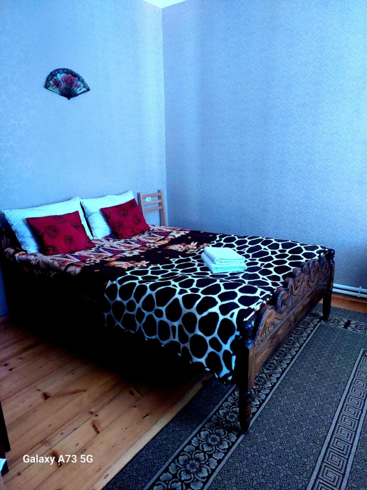 קזבגי Guest House Lela Rezo מראה חיצוני תמונה