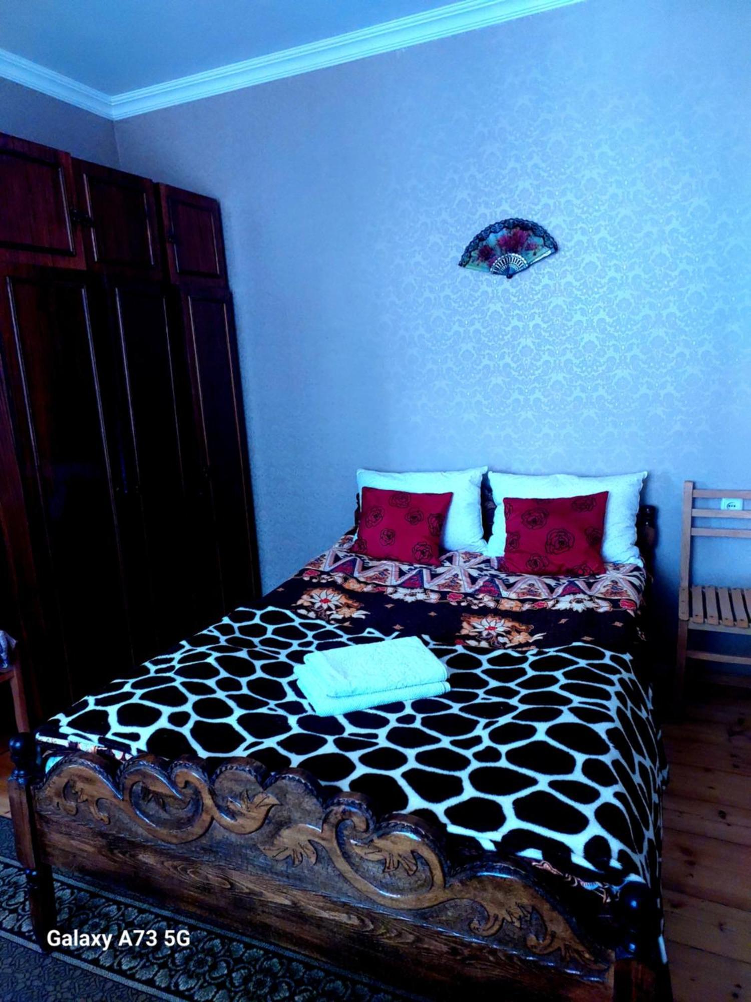 קזבגי Guest House Lela Rezo מראה חיצוני תמונה